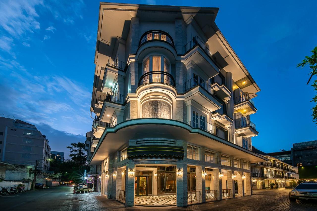 La Petite Salil Sukhumvit Thonglor 1 Hotell Bangkok Exteriör bild
