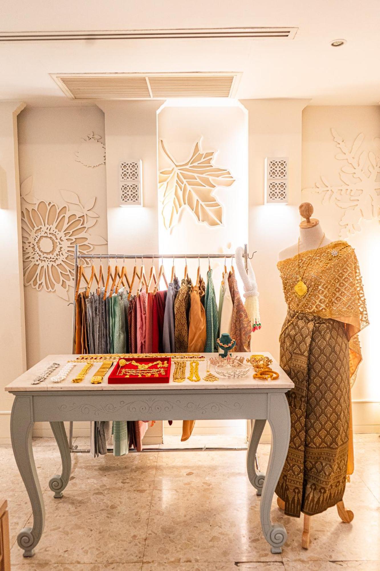 La Petite Salil Sukhumvit Thonglor 1 Hotell Bangkok Exteriör bild